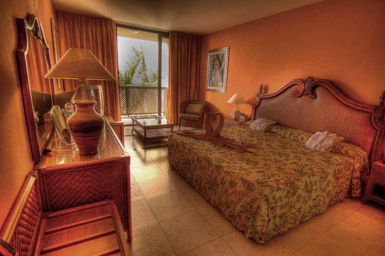 010-IMG_2312_3_4-LSU