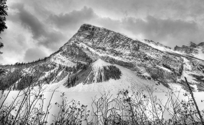 510-IMG_1483_4_5-B+W