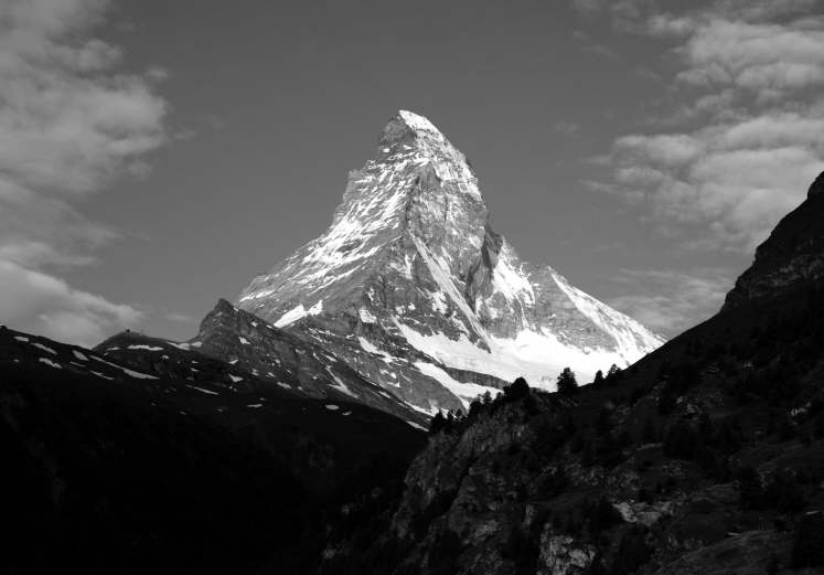 510 - DSC02619-CL-BW