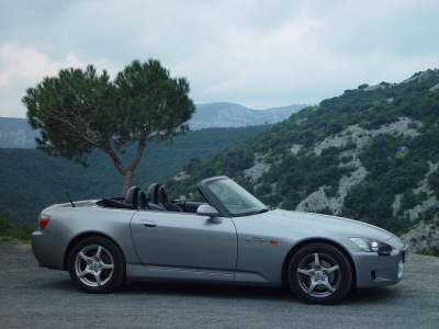S2000