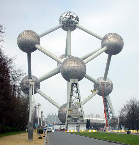DSC02820X - Atomium