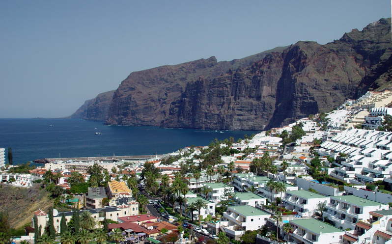 Los Gigantes
