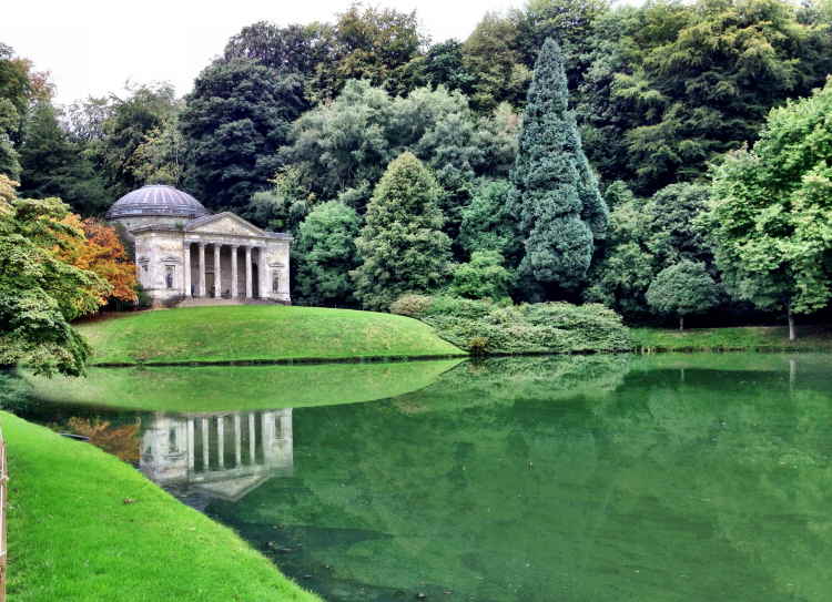 Stourhead Lake and Gardens